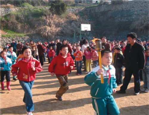 凝聚榜样力量——尊龙凯时杯·快乐希望小学评选结果揭晓